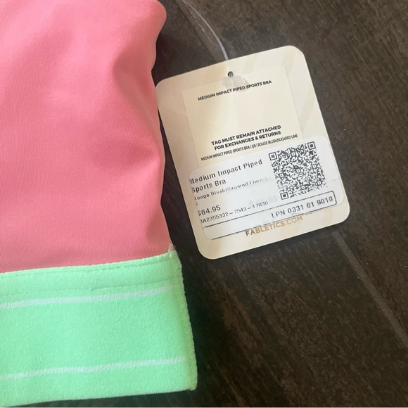NWT Fabletics Medium Impact Pink/Lime Sports Bra Small - Picture 4 of 5